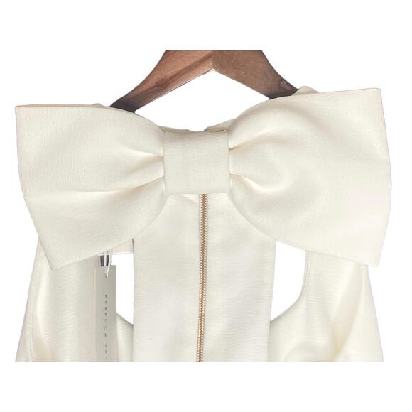 Rebecca Vallance Ivory Love Bow Bridal Gown with tags. Size 6 - Picture 4 of 16